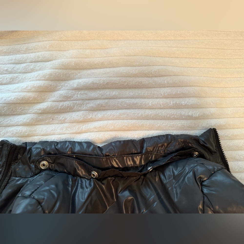 Children’s Place Shiny Black Kids Puffer Jacket - Picture 5 of 6